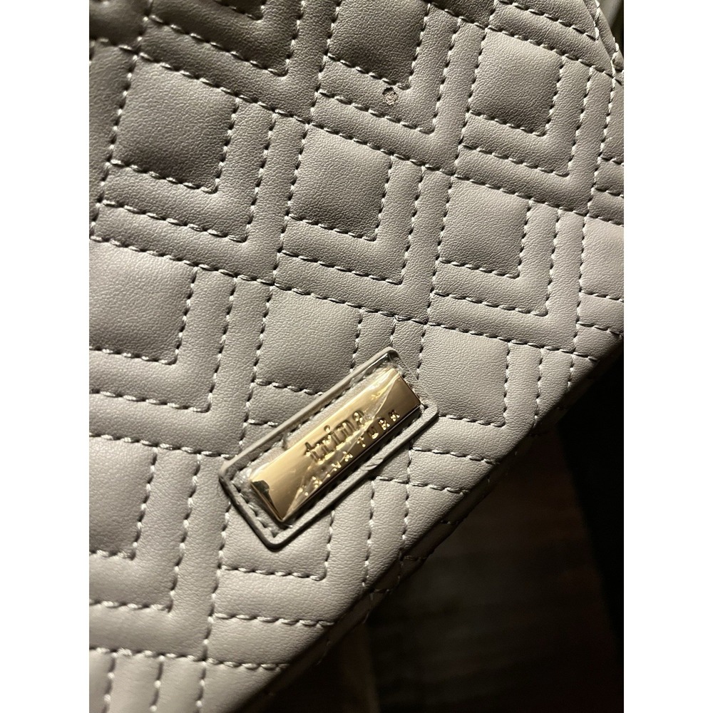 Trina Turk Cosmetic Toiletry Bag Gray Quilted Medium Size